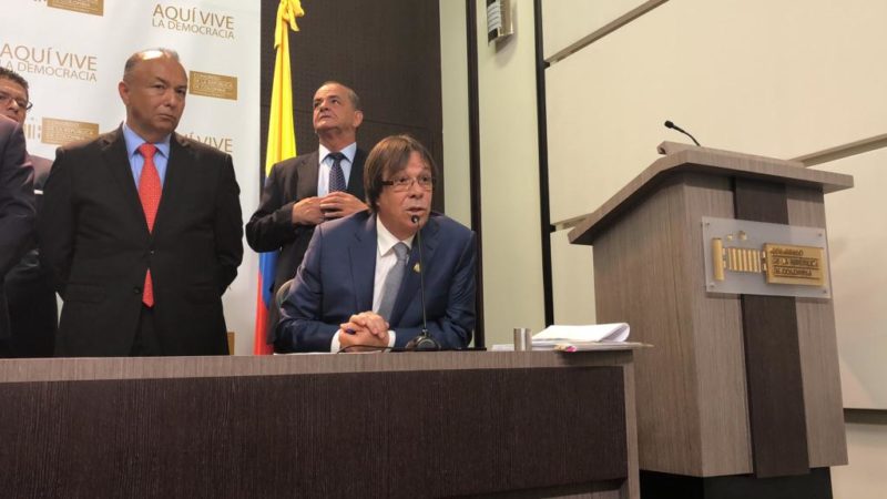 Cambio Radical radicó proyecto de ley de Reforma Tributaria 2 Cambio Radical radicó proyecto de ley de Reforma Tributaria 3