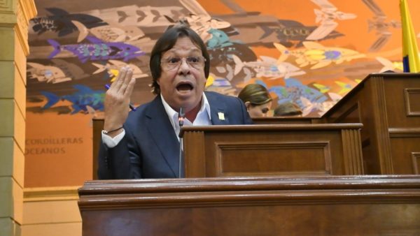 Con amplio respaldo iniciativa de titulación de predios de Char y Lorduy pasa en plenaria de Cámara 2 Con amplio respaldo iniciativa de titulación de predios de Char y Lorduy pasa en plenaria de Cámara 3