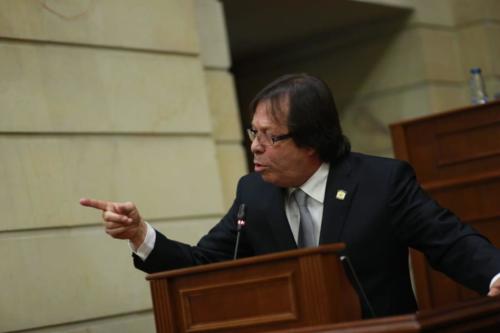 César Lorduy interviniendo en plenaria de Cámara.